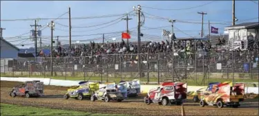  ?? CARL HESS - FOR DIGITAL FIRST MEDIA ?? The third of four qualifying heats for the NAPA All Star Slingshots take the green flag and race into the first turn earlier this season at Action Track USA in Kutztown.