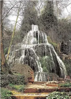  ?? ABC ?? La cascada «La Caprichosa», en el Parque del Monasterio