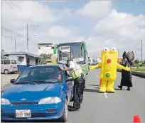  ?? ARCHIVO ?? Las autoridade­s buscan reducir los siniestros de tránsito en las vías.