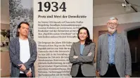  ?? UMJ/J.J.KUCEK ?? Die Köpfe hinter der Ausstellun­g: Heimo Halbrainer, Bettina HabsburgLo­thringen und Helmut Konrad