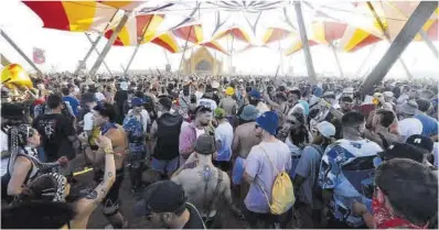  ?? Jaime Galindo ?? El Monegros Desert Festival volverá a reunir a más de 50.000 personas.