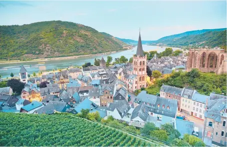  ?? DOMINIC ARIZONA BONUCCELLI/RICK STEVES’ EUROPE ?? Bacharach on the Rhine River in Germany.