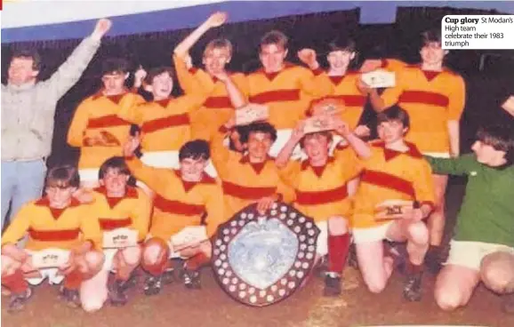  ??  ?? St Modan’s Cup glory High team celebrate their 1983 triumph