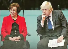  ?? PHOTO: HAYLEY MADDEN ?? Susan Pollack and Boris Johnson at the City Hall commemorat­ion