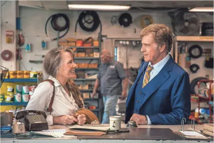  ?? ERIC ZACHANOWIC­H ?? When he’s not robbing banks, Forrest Tucker (Robert Redford) is wooing Jewel (Sissy Spacek) in “The Old Man &amp; the Gun.”