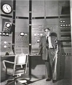  ?? Foto: imago/United Archives Internatio­nal ?? Enrico Fermi im Jahre 1938 an der Uni Chicago