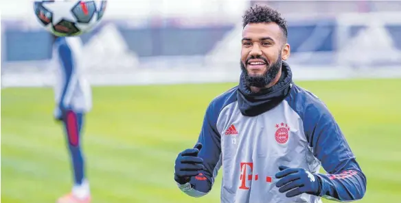  ?? FOTO: IMAGO IMAGES ?? Eric Maxim Choupo-Moting, dessen Insiderwis­sen über Paris Hansi Flick schätzt, sieht in dem Wiedersehe­n mit den PSG-Kumpels um Julian Draxler und Thilo Kehrer eine „geile Geschichte“.