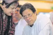  ?? REUTERS FILE ?? Shireen Mazari and Imran Khan.