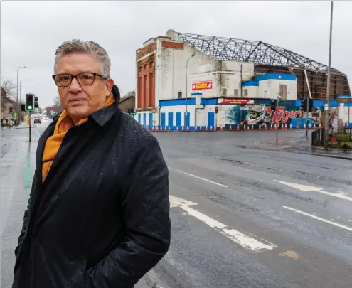  ?? ?? Architect Alan Dunlop pictured in front of the former Vogue cinema on Balmore Road, Possilpark, Glasgow