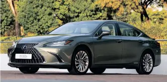 ?? ?? AT LOWER speeds, in the urban jungle, the Lexus ES is a refined experience, with that electric motor making pull-offs whisper quiet. In fact, the whole car feels like a big de-stress zone.