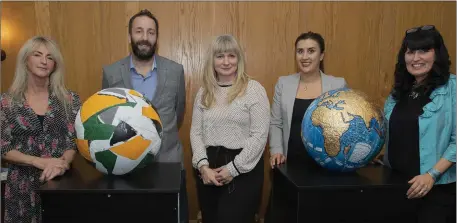  ??  ?? At the opening of the GOAL ‘What On Earth’ exhibition in Kelly’s Hotel, Rosslare (from left): Jackie Edwards, artist; David Williams of GOAL, from Wexford; Bernadette Doolan, artist; Laura Kelly; and Helen McLean, artist.