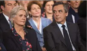  ??  ?? Penelope Fillon et l’ancien Premier ministre, le 29 janvier 2017 à Paris.