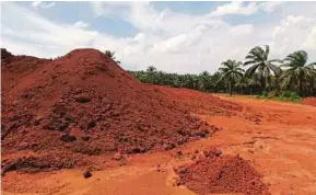  ?? FILE PIC ?? The Malaysian Anti-Corruption Commission is seeking to prevent bauxite from being mined and traded.