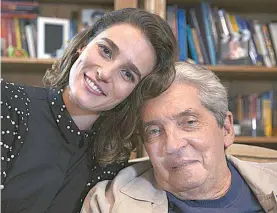  ?? RAFAEL BLASI ?? Priscila Steinman e o dramaturgo Domingos Oliveira, autor da comédia