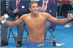  ??  ?? El nadador tunecino Ahmed Hafnaoui, oro en el 400 libre.