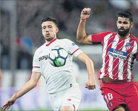  ?? FOTO: GETTY IMAGES ?? Clément Lenglet, de 22 años, es el gran objetivo del Barça para apuntalar su defensa El central del Sevilla tiene una cláusula de rescisión de solo 35 millones de euros