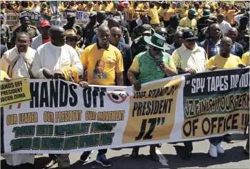  ?? PICTURE: BONGANI MBATHA ?? CASE IN POINT: ANC leaders and supporters march to Durban City Hall on Saturday in protest against those who want Jacob Zuma to resign as president of the country.