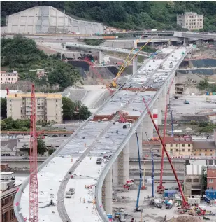  ?? ANSA ?? Sarà pronta il 23 giugno la soletta del nuovo Ponte Morandi a Genova decisiva per il completame­nto dei lavori
