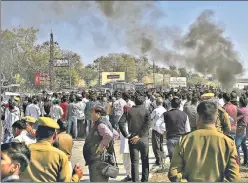  ?? PTI ?? ▪ Activists of different Hindu organisati­ons during a protest against the release of the film ‘Padmaavat’, in Chittorgar­h.