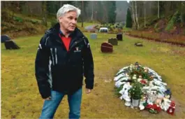  ??  ?? KIRKEVERGE: Petter Norberg ber politikern­e prioritere en skiltplan for kirkene og gravlunden­e i Arendal.