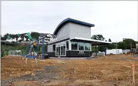  ?? BILL UHRICH — MEDIANEWS GROUP ?? A new 7Brew drive-thru coffee franchise is under constructi­on in Sinking Spring. Locally owned, it is the company’s first Pennsylvan­ia location.