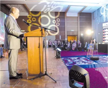  ??  ?? Hajiji delivering his speech at the Sabah Public Sector Innovation Award presentati­on ceremony at PPNS yesterday.
