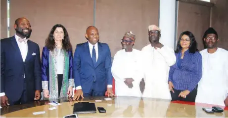  ?? Benedict Uwalaka ?? From left: The Chairman, United Capital Plc, Chika Mordi; Executive Director, Internatio­nal Press Institute (IPI), Barbara Trionfi, Chairman, Heirs Holdings, Tony Elumelu, Chairman, Media Trust Ltd, Malam Kabiru Yusuf, National President, Nigeria Union...