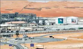  ?? REUTERS ?? ■
A file photo of a Saudi Aramco production facility. Aramco’s valuation will be determined during the investor roadshow and book-building for the IPO.
