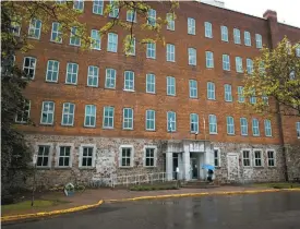  ?? ADIL BOUKIND LE DEVOIR ?? Les locaux du centre de services scolaires Marie-Victorin, à Longueuil