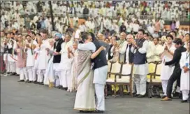  ?? MOHD ZAKIR/HT PHOTO ?? Congress president Rahul Gandhi hugs his mother Sonia after her address in Delhi.