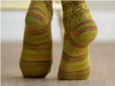  ??  ?? The slip-stitch heel is hardwearin­g, so your handmade socks are sure to last.