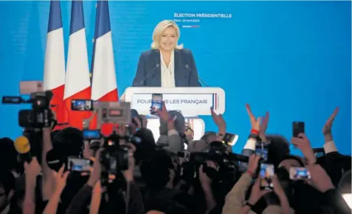  ?? GETTY IMAGES ?? Marine Le Pen, candidata de Agrupación Nacional, en su comparecen­cia tras la jornada electoral en Francia.