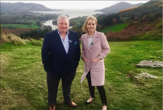  ??  ?? Stephen Nolan nd Clare Byrne pictured over looking Carlingfor­d Lough prior to the dual broadcast on Brexit.