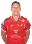  ?? ?? LIAM WILLIAMS
https://www.scarlets.wales/person