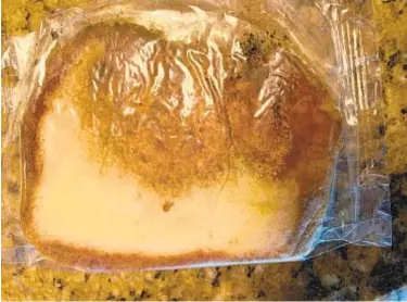  ??  ?? Moldy pound cake that was served to an inmate at the Metropolit­an Detention Center in Brooklyn.