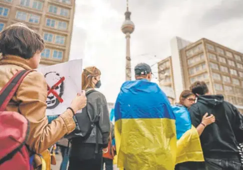  ?? // EFE ?? Protestas en Berlín de ciudadanos ucranianos y alemanes en contra de la guerra