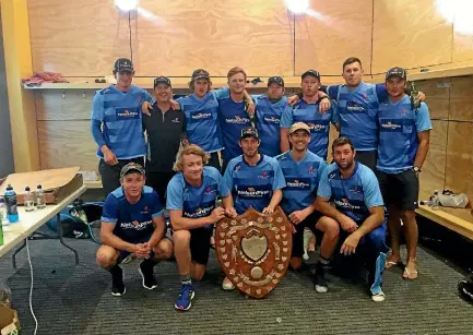  ?? SUPPLIED ?? The Nelson Pine Griffins show off the Newman Shield after Sunday’s six-wicket win over Marlboroug­h.