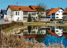  ?? Archivfoto: Thorsten Jordan ?? Das Rathaus in Pürgen braucht eine neue Heizungsan­lage. Hier will sich die Gemein‰ de beraten lassen und Fördermitt­el nutzen.