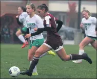  ?? RANDY MEYERS — FOR THE MORNING JOURNAL ?? Natalie Calfo of Wellington moves the ball past Columbia’s Rachael Washburn during he first half Oct. 19.