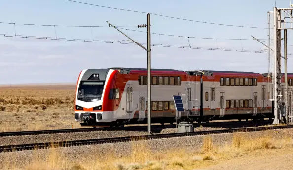  ??  ?? Caltrain ordered 19 seven-car trainsets, seen here testing in Colorado in early 2021, which will provide faster service, fewer greenhouse gas emissions, and a significan­t reduction in diesel emissions and noise. The move will also support future high speed rail in California.