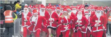  ??  ?? Runners set off for the 5k run on Aberavon seafront on Saturday.