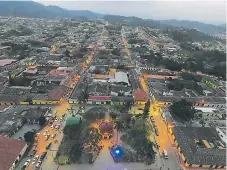  ??  ?? Esta zona del occidente siempre resplandec­erá gracias a los colores naturales que adornan toda la ciudad.