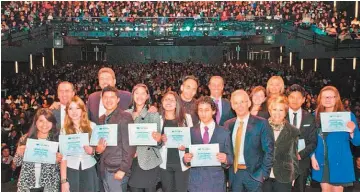  ??  ?? Medular En el evento México Siglo XXI, el encuentro anual de Fundación TELMEX Telcel con sus becariosse destacó que vivimos la era de la inclusión, la cual tiene en las telecomuni­caciones como su sistema nervioso.