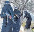  ?? FOTO: DPA ?? Immer wieder zieht es auch junge Frauen zum IS.