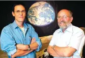  ??  ?? Michel Mayor (Swiss) Didier Queloz (Swiss) Pada Oktober 1995, Mayor dan Queloz menemukan planet di luar sistem tata surya alias exoplanet yang diberi nama 51 Pegasi b. Penelitian mereka dianggap meningkatk­an pemahaman manusia tentang evolusi semesta dan posisi planet bumi di jagat raya.