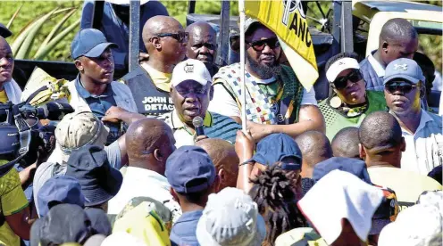  ?? Picture: Elmond Jiyane ?? ANC President Cyril Ramaphosa addresses ANC supporters at kwaXimba in KwaZulu-Natal yesterday.
