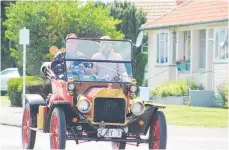  ?? ?? The 1913 Ford Model T was one of the veterans heading off down High St, Dannevirke.
