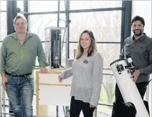  ?? PHOTO: LINDA ROBERTSON ?? Extreme science . . . University of Otago physicist and DoddWalls Centre director Prof David Hutchinson (left), physics PhD student Maddy Cormack and Otago Museum science presentati­on coordinato­r Amadeo EnriquezBa­llestero at the museum. The...