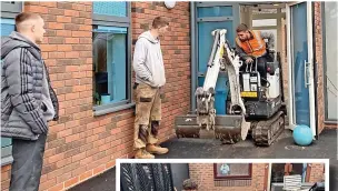  ?? ?? Rob Shem from Pivotal Plant Hire squeezes a digger into the courtyard watched by Zak and Jake while (right) Landscaper­s Roco Fregapane (left) and Aaran Manton remove the old patio