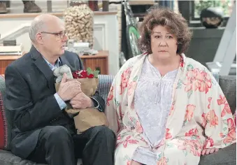  ?? MONTY BRINTON / CBS ?? Jeffrey Tambor and Margo Martindale in the CBS sitcom The Millers. Martindale, an Emmy winner, has portrayed a wide variety of characters in her career, earning her the label of a character actress.